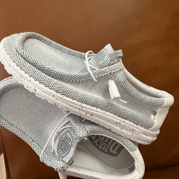 NWOT -  HEY DUDE Men's Wally loafers  - SZ 10 - Picture 13 of 17